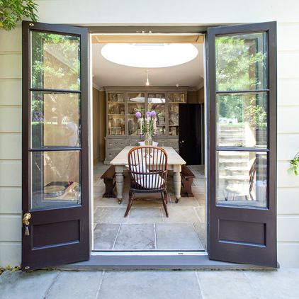 Choosing A Style Of Patio Doors For Garden Room