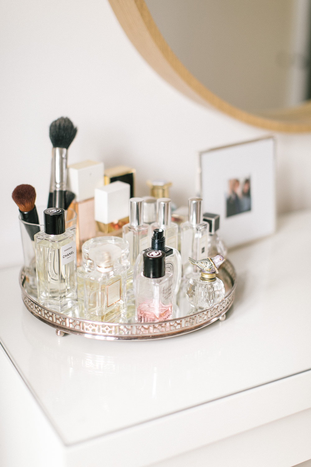 How to Display Perfumes | Circular Silver Mirrored Tray | White Company Photo Frame