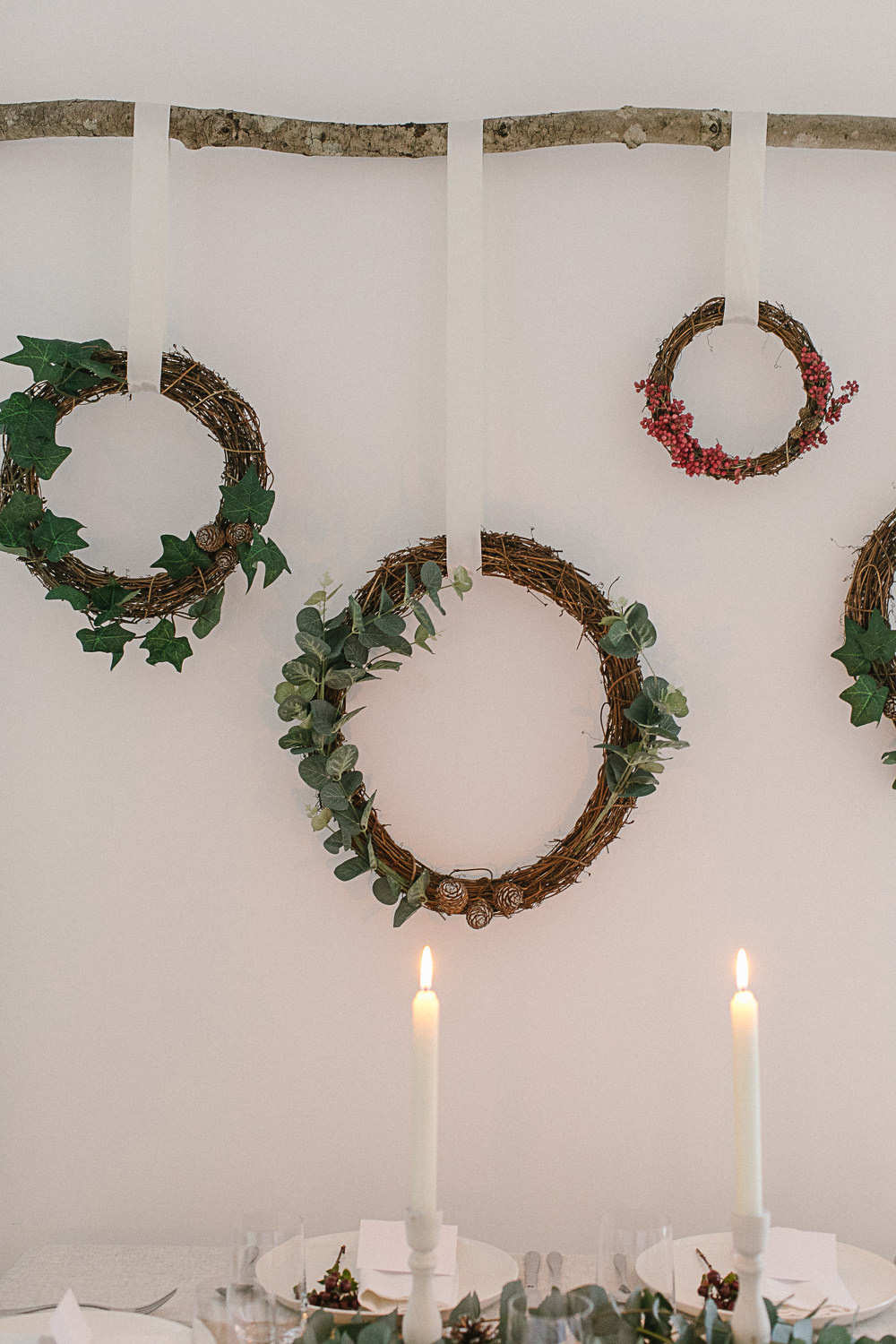 DIY Christmas hanging branch and wreath installation
