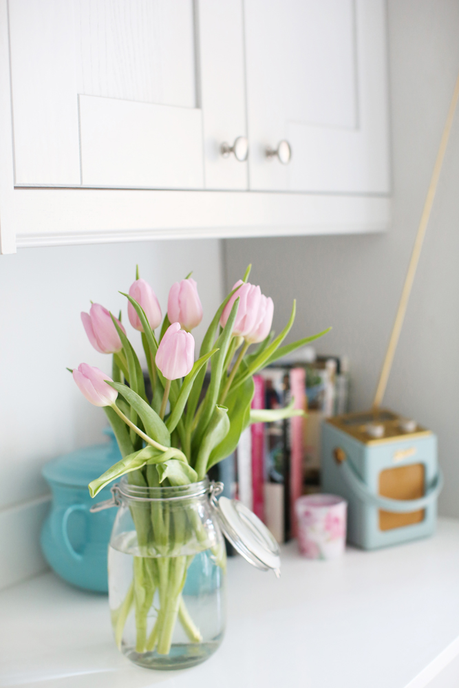 Pink tulips and spring flowers