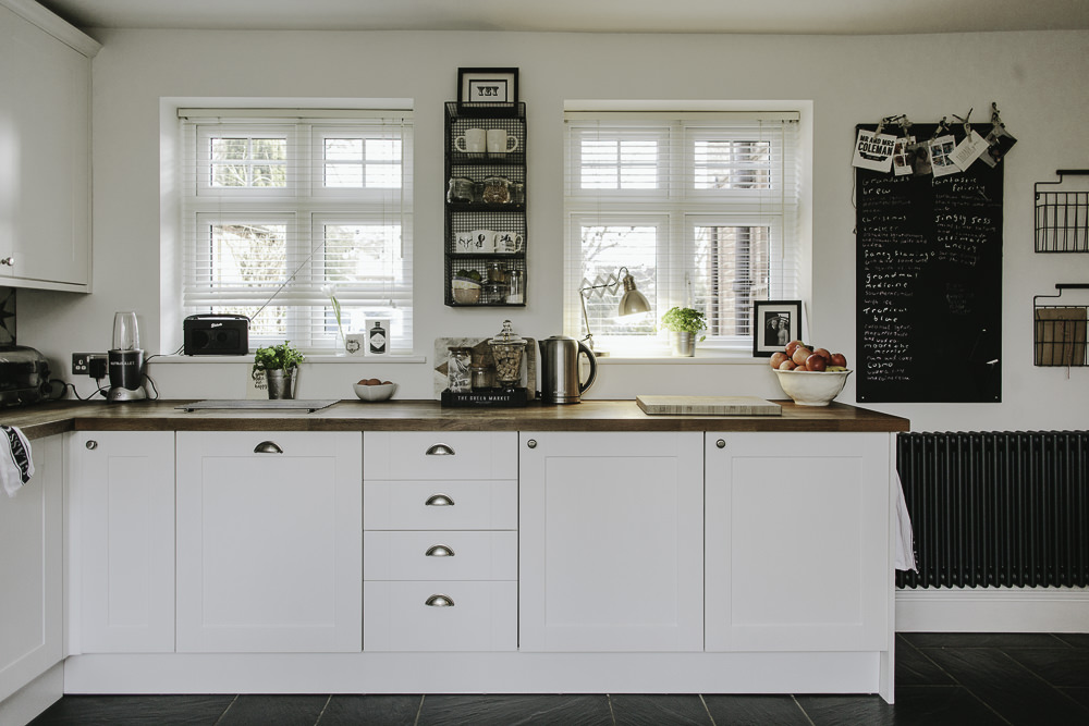 Classic kitchen with monochrome accents