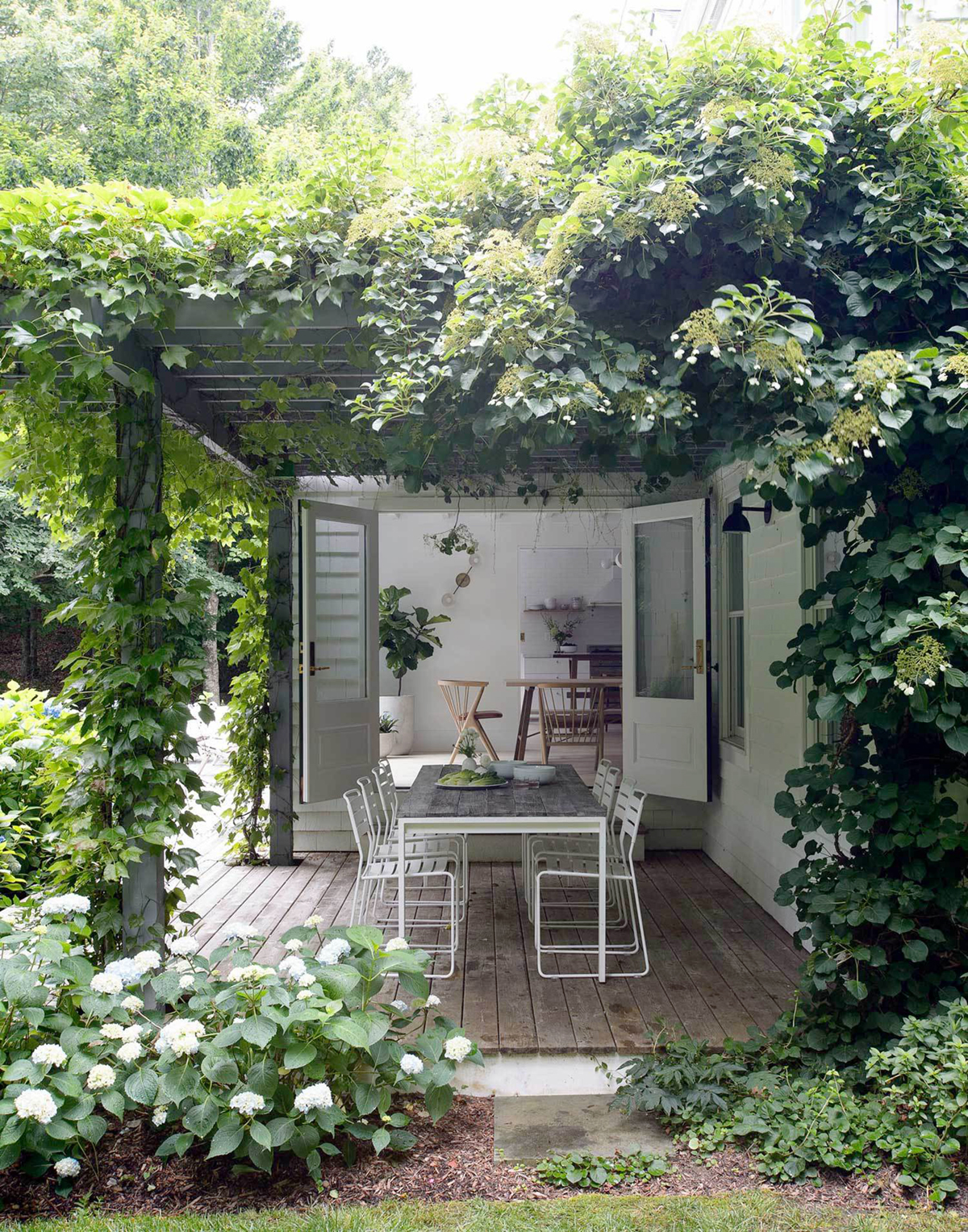 Choosing a style of patio doors for garden room
